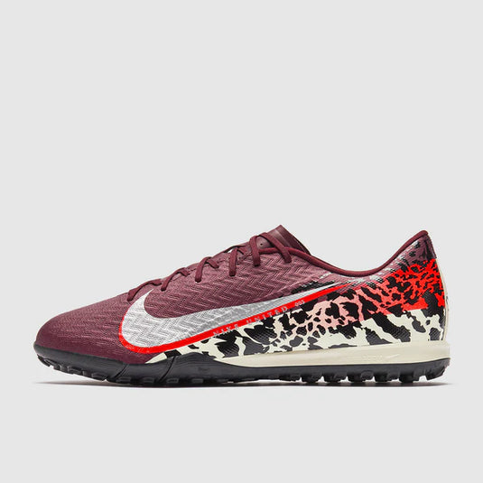 Nike Air Zoom Mercurial Vapor XVI Academy TF - Burgundy Crush/Mtlc Silver/Univ Red/Fossil